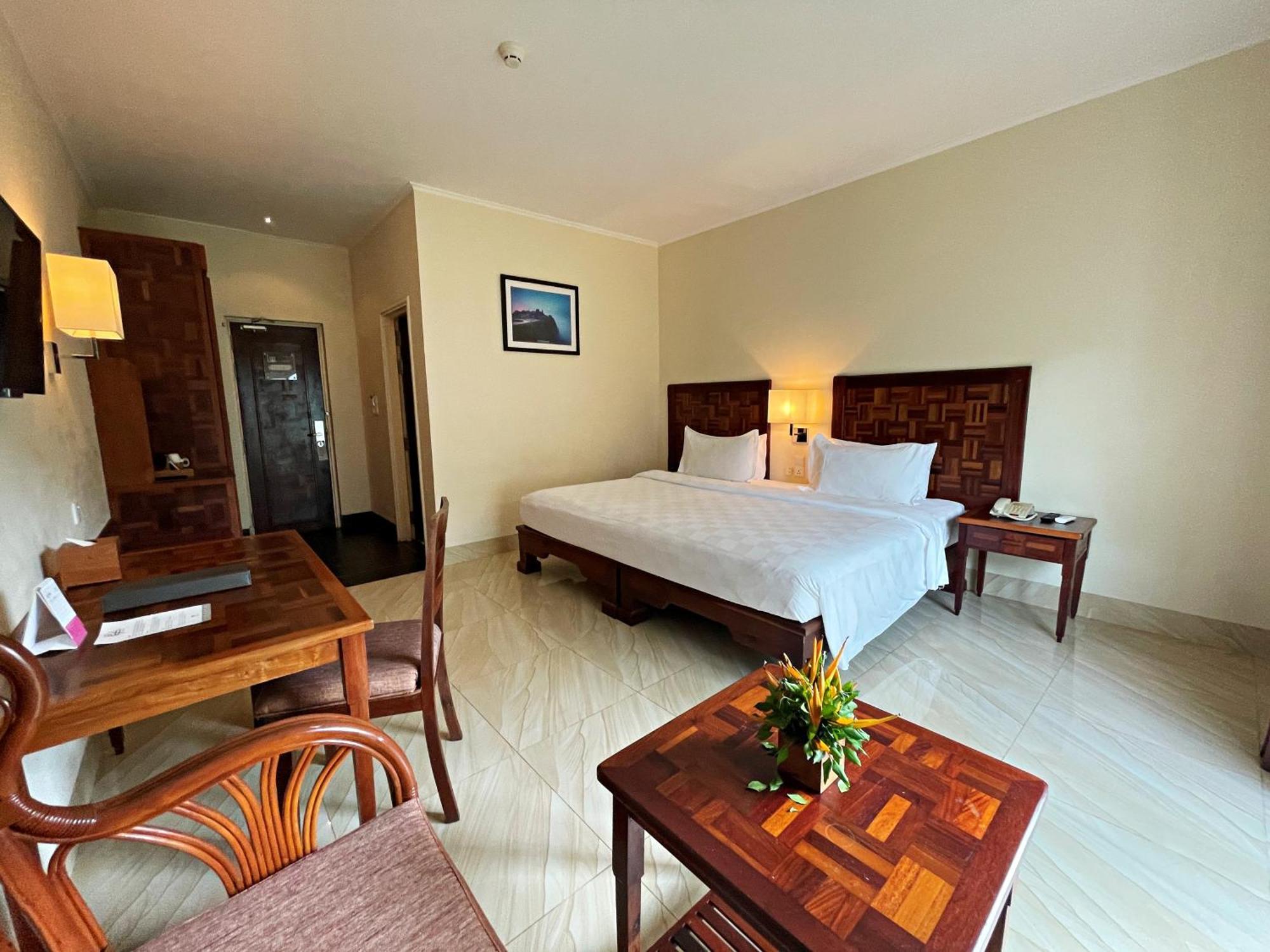 Sokha Palace Siem Reap Hotel Exteriör bild