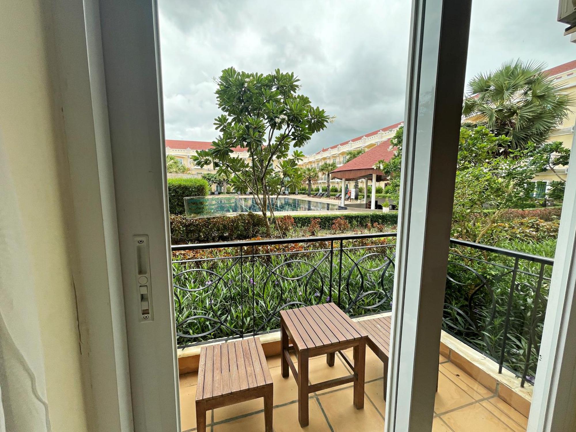 Sokha Palace Siem Reap Hotel Exteriör bild